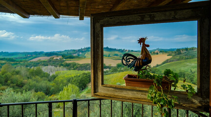 beautiful Italian details, hills and landscape