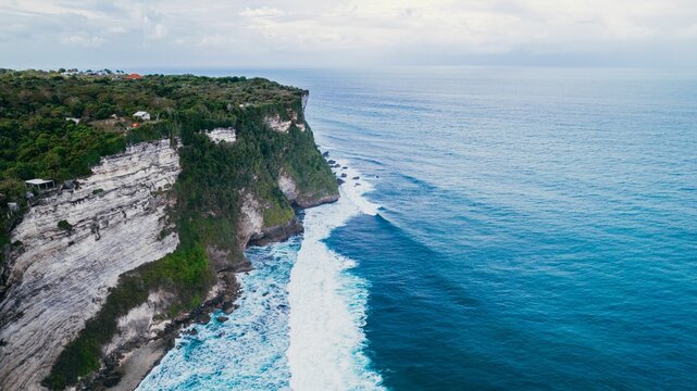 karang boma cliff bali