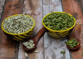 Peeled Sunflower Seeds and pumpkin seeds 