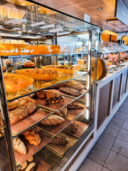 pane in vetrina