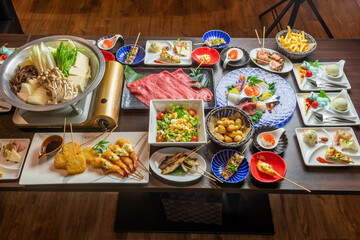 和牛すき焼きを中心とした宴会パーティコース料理