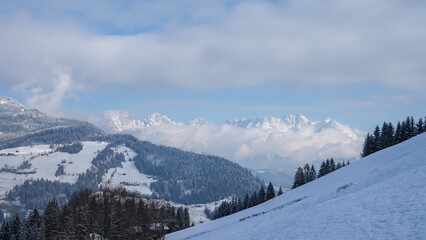 Fototapeta na wymiar Wolken Himml am Wilden Kaiser in Tirol