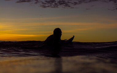 Fototapeta na wymiar SURF SUNSET