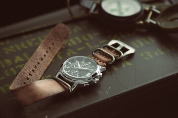 military style men wristwatch