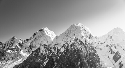 Obraz premium Hiking camping on Huayhuash Circuit Peru, siula grande, touching the void