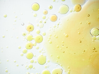 cell-like appearance using oil	
