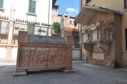 Scaliger Tombs In Verona