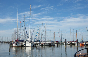 Fototapeta na wymiar yachts, sailing boats, harbour, harbor, ijsselmeer, netherlands, lelystad, masts, marina, 