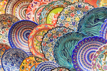 Colorful plates at the Grand Bazaar in Istanbul