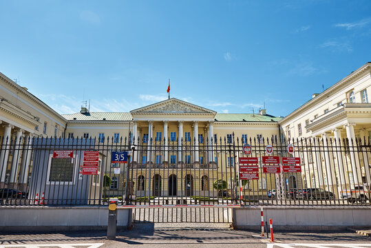 Administrative state building behind a fence in Warsaw
