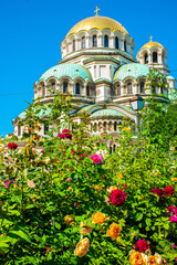 Fleurs devant la cathédrale Alexandre Nevski, Sofia, Bulgarie