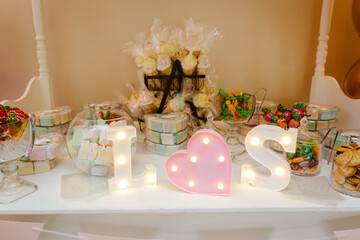 Candy bar en medio de un matrimonio