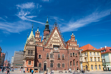 Fototapeta premium Historic tenement houses in Wroclaw's Old Town on a sunny day. Summer.