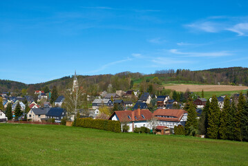 Blick auf Wehrsdorf in der Oberlausitz im Frühjahr	