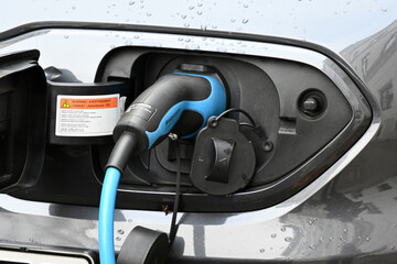 Charging cable for electric car