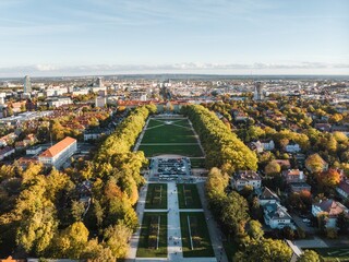 Jesienny widok z drona na Jasne Błonia w Szczecinie - obrazy, fototapety, plakaty