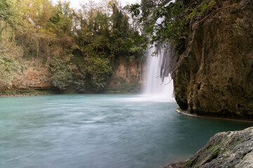 Fototapeta na wymiar waterfalls inside a wood in Tuscany