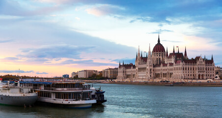 Fototapeta na wymiar Parlament in Budapest is hungarian landmark outdoors.