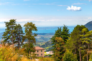 Fototapeta na wymiar View of Lake Garda from the hilltop town of Spiazzi, Italy, in the province of Verona.