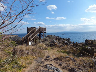 海を眺めるデッキ