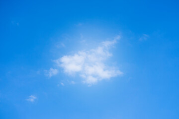 Fototapeta na wymiar white clouds on nature clear blue sky backgroud