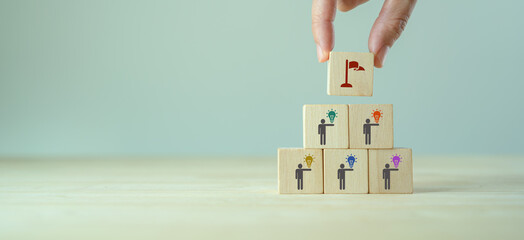 Idea generation and innovation strategy concept. Innovative thinking drive business growth,deliver...