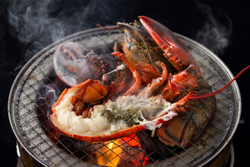 和食・豪華なオマール海老の炭火焼き