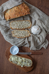 No Knead Bread in a Cast Iron Dutch Oven
