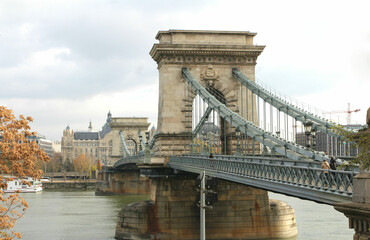 The  famous chain bridge named 