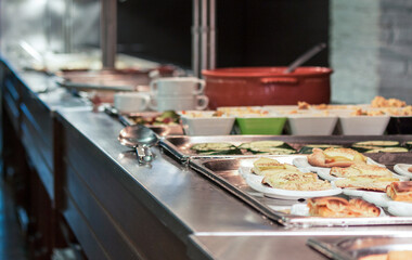 healthy food, fast food restaurant, salad