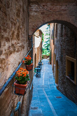 Montepulciano and the Val D'Orcia. Magical Tuscany.