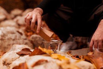 hands of a person preparing a tea