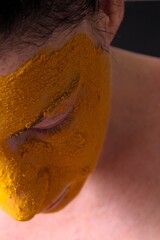 yellow gelb maske
