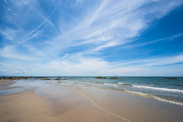 Landscape view of huahin beach with endless horizon at Prachuap Khiri Khan thaailand.Hua Hin Beach is one of the most popular beaches in Thailand