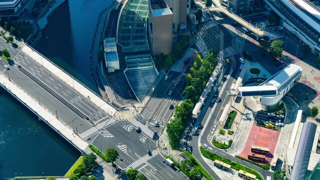  都市の交差点の空撮　タイムラプス