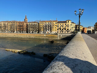 Passeggiando ed ammirando la città di Verona - Italia