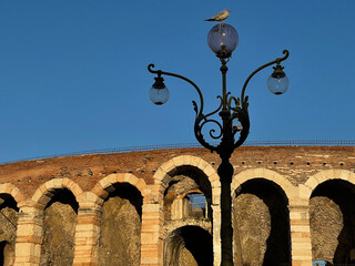 Passeggiando ed ammirando la città di Verona - Italia
