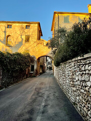 Passeggiando ed ammirando la città di Asolo - Italia