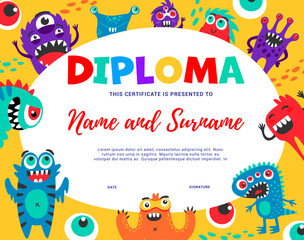 Obraz premium Kids diploma, funny monster characters. Education award frame template, vector school, summer camp or kindergarten certificate. First place trophy with cartoon alien monsters or Halloween creatures