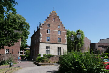 Fototapeta na wymiar Haus Nievenheim in Kampen