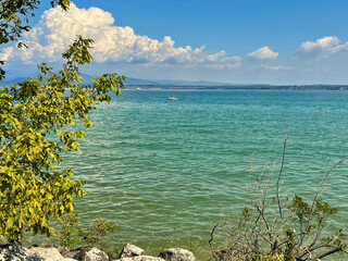 Passeggiando ed ammirando il Lago di Garda - Italia