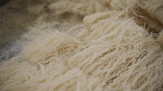 making rice noodles.
grain supply and preparation process