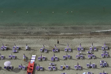 Cercles muraux Plage de Positano, côte amalfitaine, Italie View of umbrellas, beach and sea. The Italian summer begins. Costiera Amalfitana, near Naples, Rome, Italy Europe. Holiday Begin
