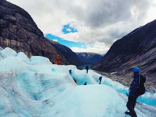 Fototapeta na wymiar hiking on the glacier