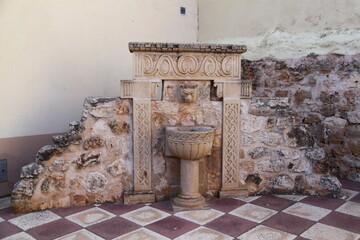 Fuente de piedra 