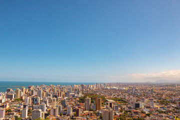 Obraz premium prédios e o mar em itaparica Vila Velha, Vitória, Espirito Santo, Brasil
