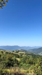 Fototapeta premium view of the mountains