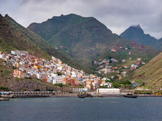 Fototapeta na wymiar View of San Andres in front of the Anaga mountains on Tenerife
