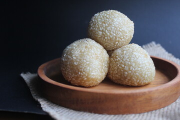 Onde-onde is a type of cake that is famous in Indonesia.  Onde-onde can be found in traditional...