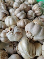 garlic on the market